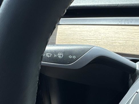 Used 2023 Tesla Model 3 Standard Range RWD image 30