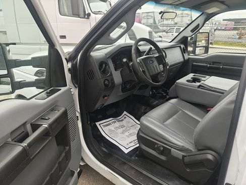 Used 2015 Ford F350 XL w/ Power Equipment Group RWD image 8