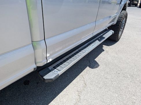 Used 2021 Ford F250 Lariat w/ Lariat Ultimate Package AWD/4WD image 31