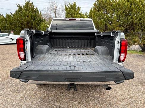 Used 2022 GMC Sierra 2500 SLE w/ SLE Value Package; image 42