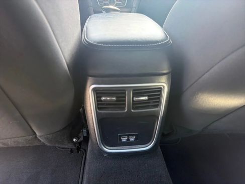 Used 2023 Dodge Charger SXT RWD image 15