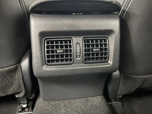 Used 2024 Toyota Camry XSE image 13