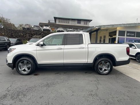 Used 2023 Honda Ridgeline RTL-E image 3
