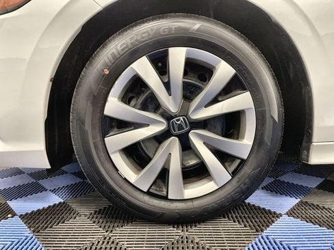 Certified 2024 Honda Civic LX image 10