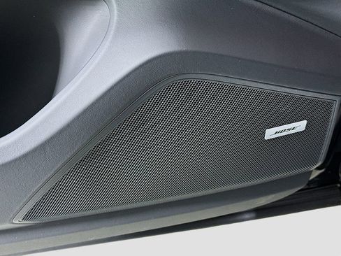 New 2026 Porsche Cayenne S image 21