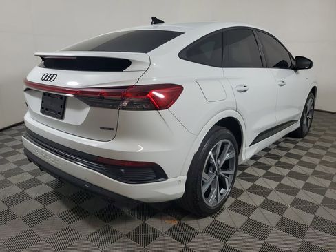 Used 2023 Audi Q4 e-tron Prestige w/ Black Optic Package image 6