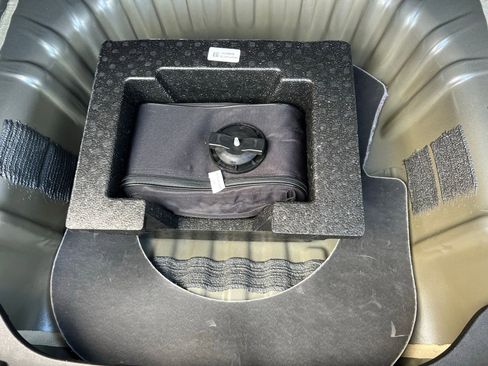 Used 2024 Chevrolet Malibu RS FWD image 19