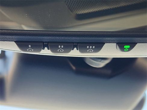 Certified 2024 Subaru Crosstrek 2.0i image 21