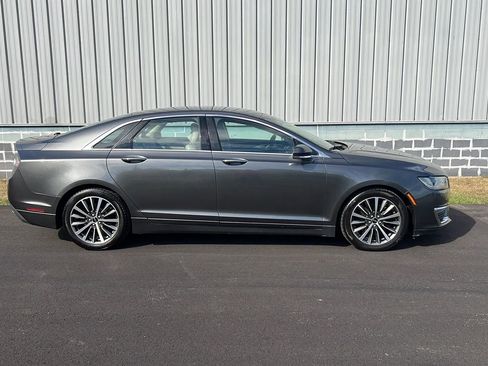 Used 2017 Lincoln MKZ Select w/ Select Plus Package image 4