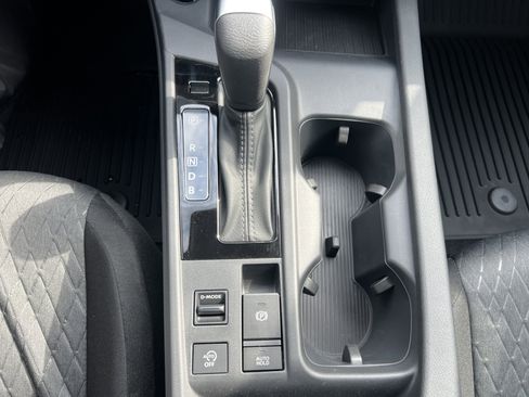 New 2026 Nissan Sentra SV image 20