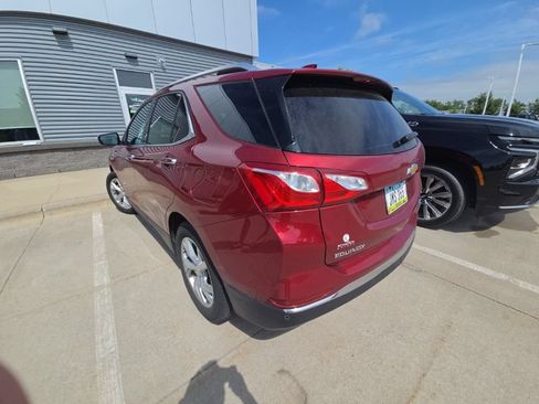 Used 2018 Chevrolet Equinox Premier FWD image 7
