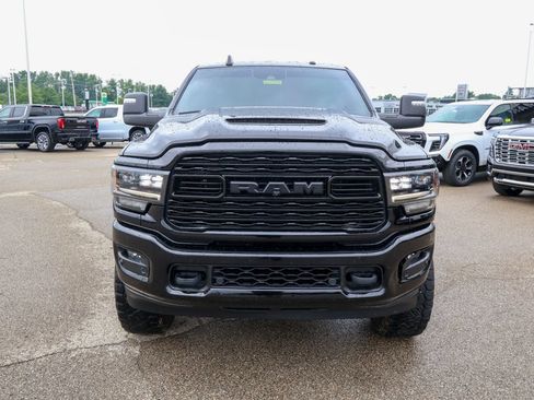 Used 2024 RAM 2500 Limited AWD/4WD image 35