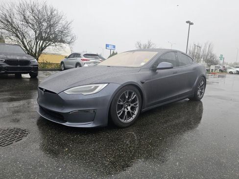Used 2021 Tesla Model S Plaid image 3