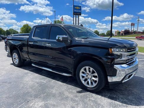 Used 2021 Chevrolet Silverado 1500 LTZ AWD/4WD image 2