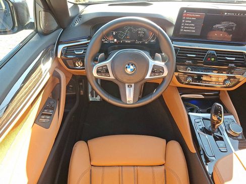 Certified 2023 BMW 540i xDrive w/ M Sport Package AWD/4WD image 12