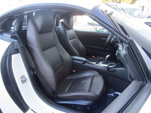 Used 2013 BMW Z4 sDrive28i image 25