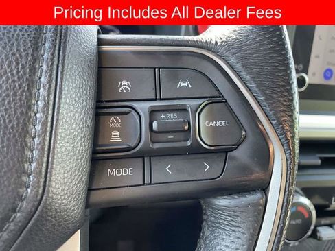 Used 2024 Toyota Tacoma TRD Off-Road AWD/4WD image 24