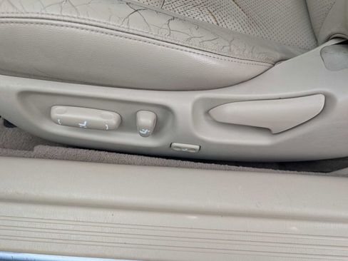 Used 2005 Toyota Solara SLE FWD image 14