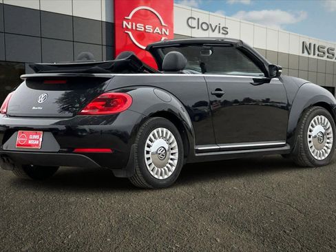 Used 2014 Volkswagen Beetle 2.5 image 3