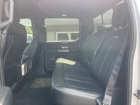 Used 2016 Ford F150 Platinum w/ Equipment Group 701A Luxury AWD/4WD image 29