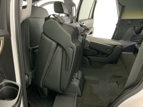 Used 2018 GMC Yukon Denali w/ Denali Ultimate Package AWD/4WD image 36