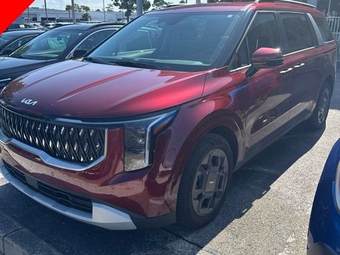 Certified 2025 Kia Carnival EX FWD image 1