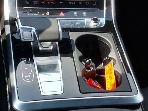 Used 2025 Audi Q7 3.0T Premium Plus w/ Premium Plus Package AWD/4WD image 18