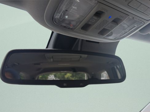 Used 2016 Honda Pilot Touring image 20