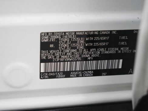 Used 2024 Toyota RAV4 XLE image 27