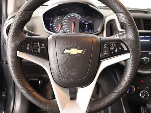 Used 2020 Chevrolet Sonic LT FWD image 3