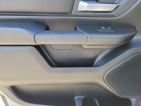 Used 2019 RAM 1500 Tradesman RWD image 18
