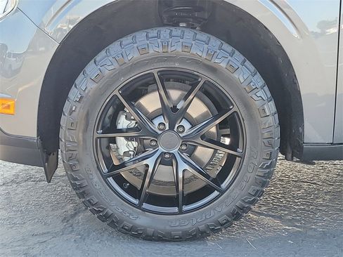 Used 2022 Ford Maverick XLT w/ Equipment Group 300A Standard image 30