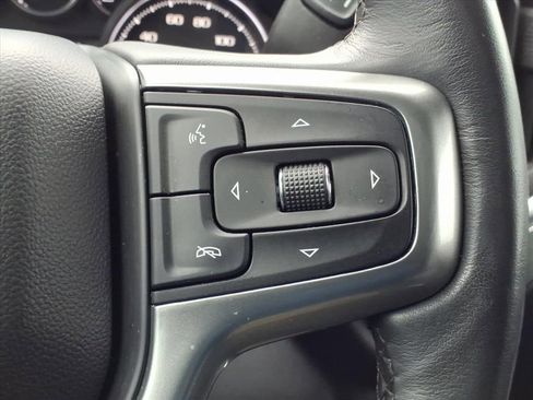 Certified 2022 Chevrolet Silverado 1500 LTZ w/ LTZ Convenience Package II image 31