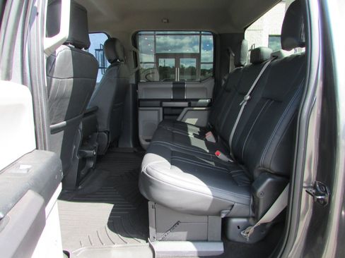 Used 2019 Ford F250 XLT image 10