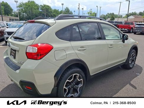 Used 2013 Subaru Crosstrek 2.0i Premium w/ Popular Pkg 1 AWD/4WD image 5