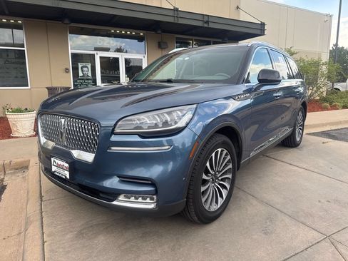 Used 2020 Lincoln Aviator Reserve w/ Equipment Group 201A AWD/4WD image 3