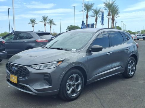 Certified 2024 Ford Escape ST-Line w/ Tech Pack #1 FWD image 8