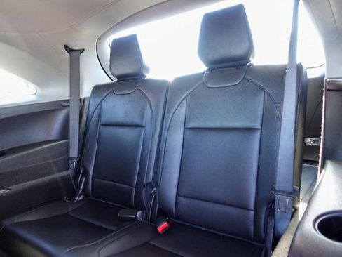 Used 2018 Acura MDX FWD image 26