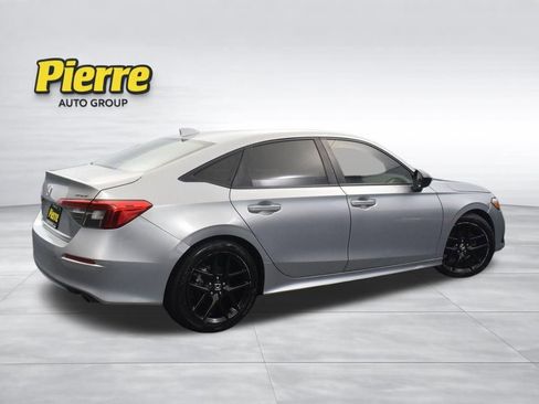 Used 2022 Honda Civic Sport image 4