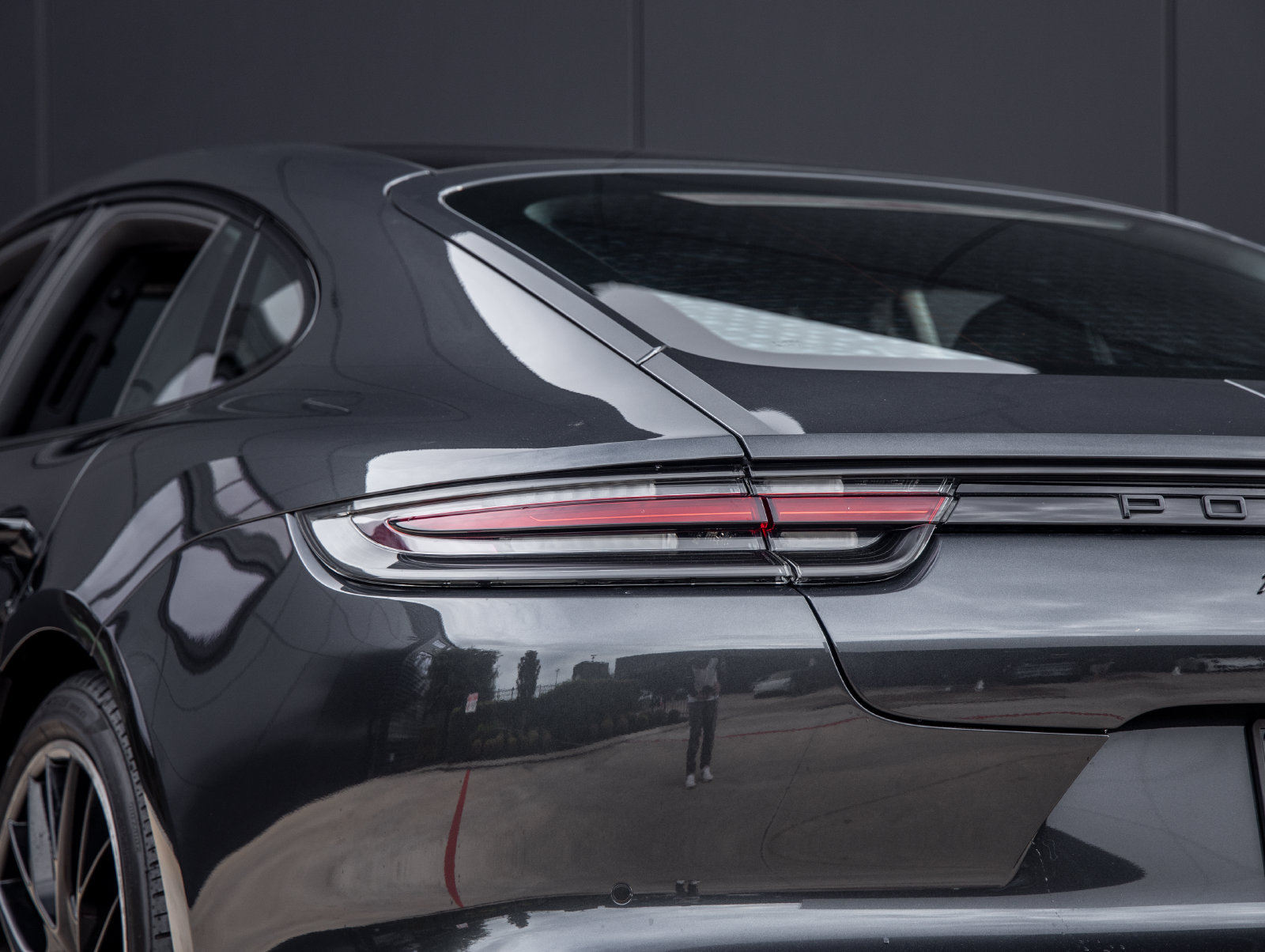 Used 2020 Porsche Panamera GTS AWD/4WD image 14