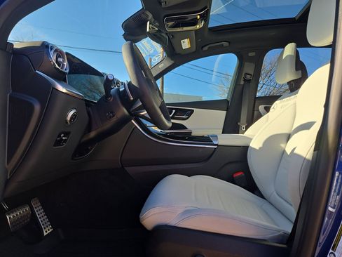 New 2026 Mercedes-Benz GLC 300 4MATIC image 16