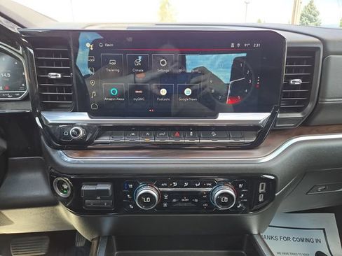 Used 2023 GMC Sierra 1500 SLT w/ SLT Convenience Package AWD/4WD image 25