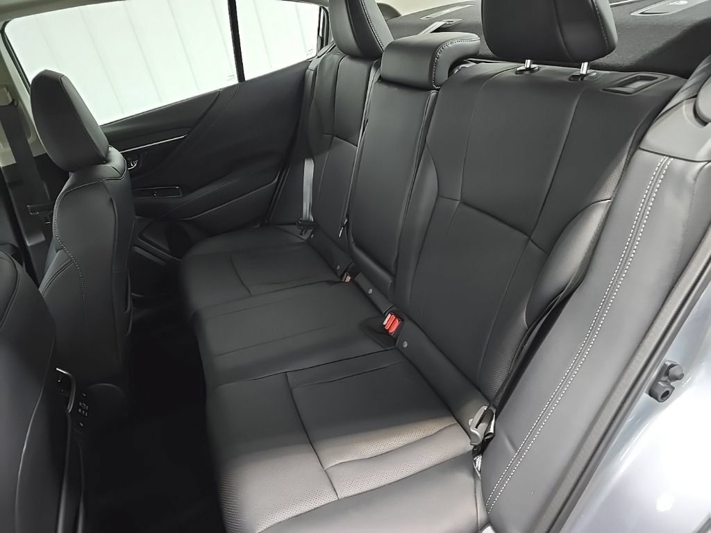 Used 2025 Subaru Legacy Limited AWD/4WD image 33