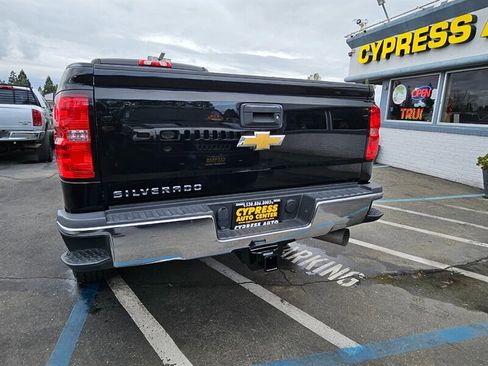 Used 2017 Chevrolet Silverado 3500 W/T image 4