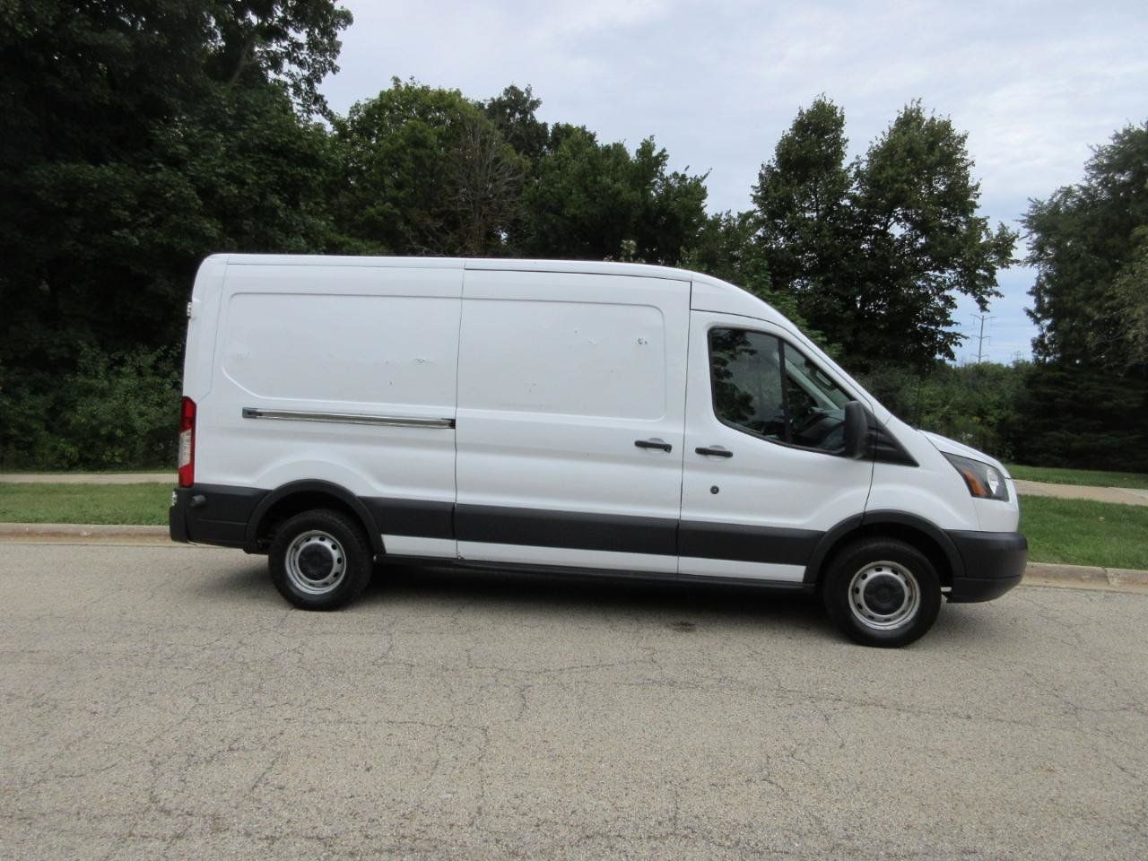 Used 2016 Ford Transit 150 148 Medium Roof RWD image 9