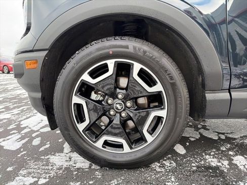 Used 2023 Ford Bronco Sport Outer Banks w/ Tech Package image 9