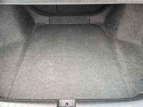 Used 2018 Honda Accord EX-L image 6