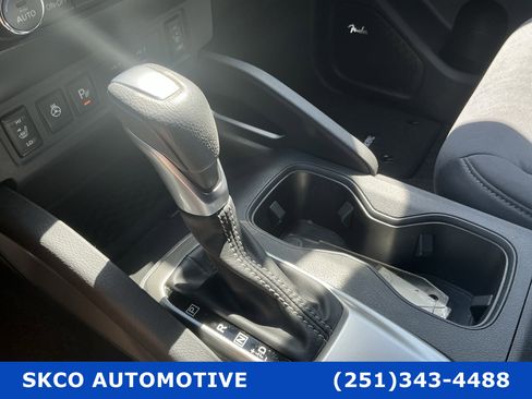 Used 2023 Nissan Frontier SV w/ SV Convenience Package AWD/4WD image 23