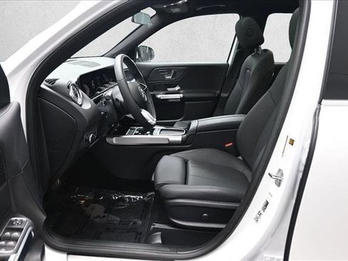 Certified 2026 Mercedes-Benz GLB 250 4MATIC image 9