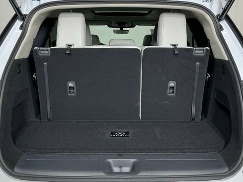New 2027 INFINITI QX60 Luxe FWD image 23